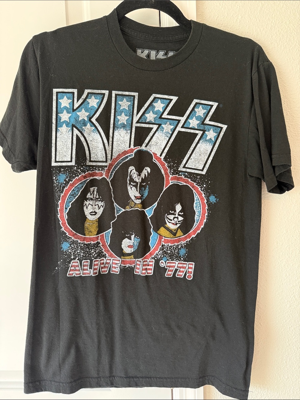 Kiss 100% Cotton Band Tee